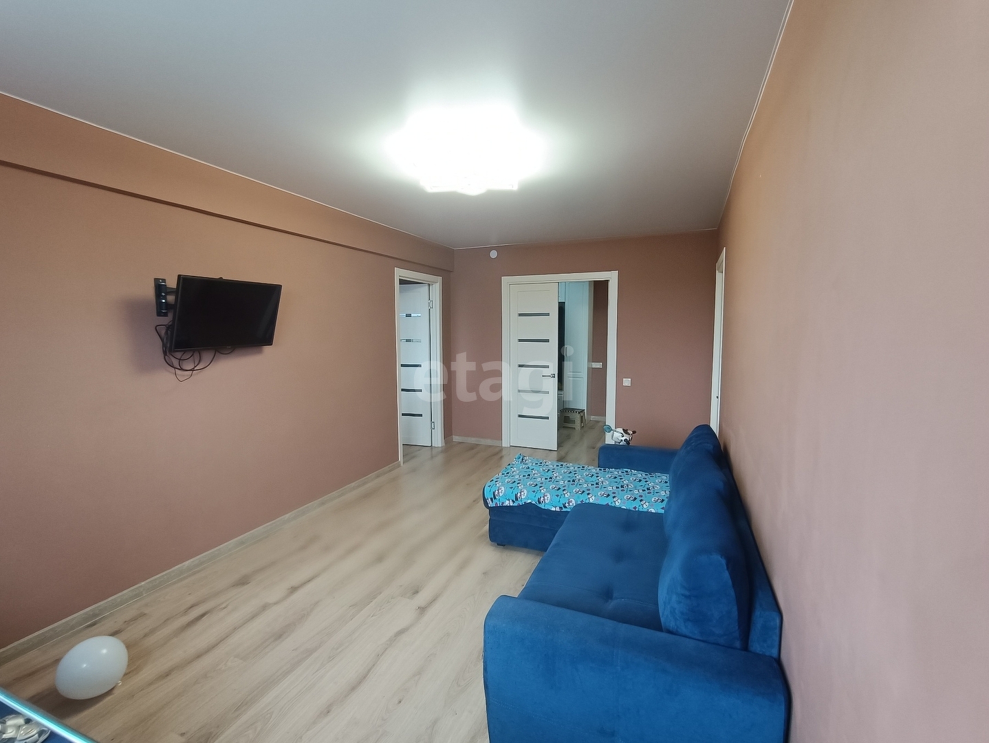 Продажа 4-комнатной квартиры, Улан-Удэ, Республика Бурятия,  Улан-Удэ