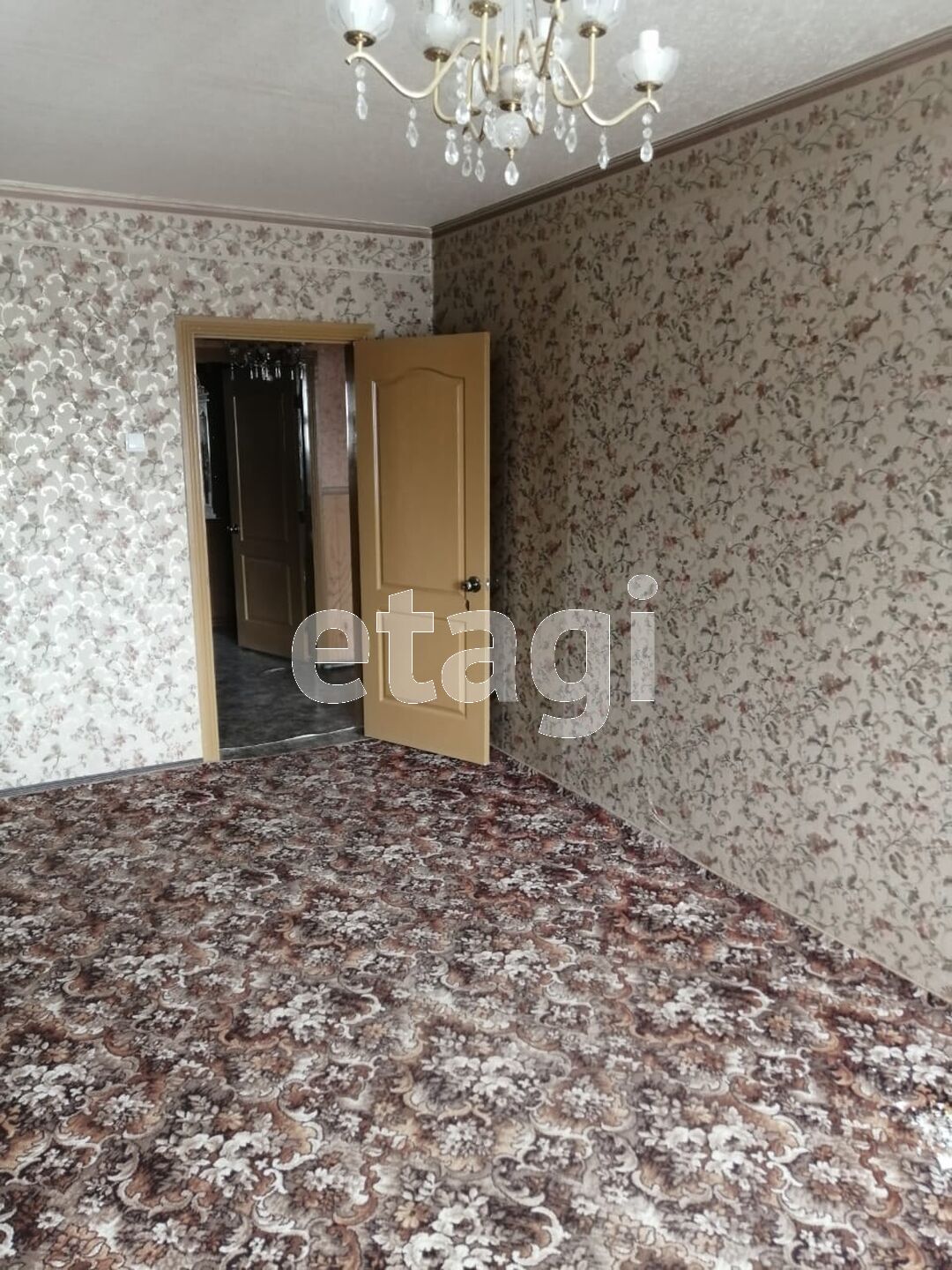 Продажа 4-комнатной квартиры, Южно-Сахалинск, Сахалинская область,  Южно-Сахалинск