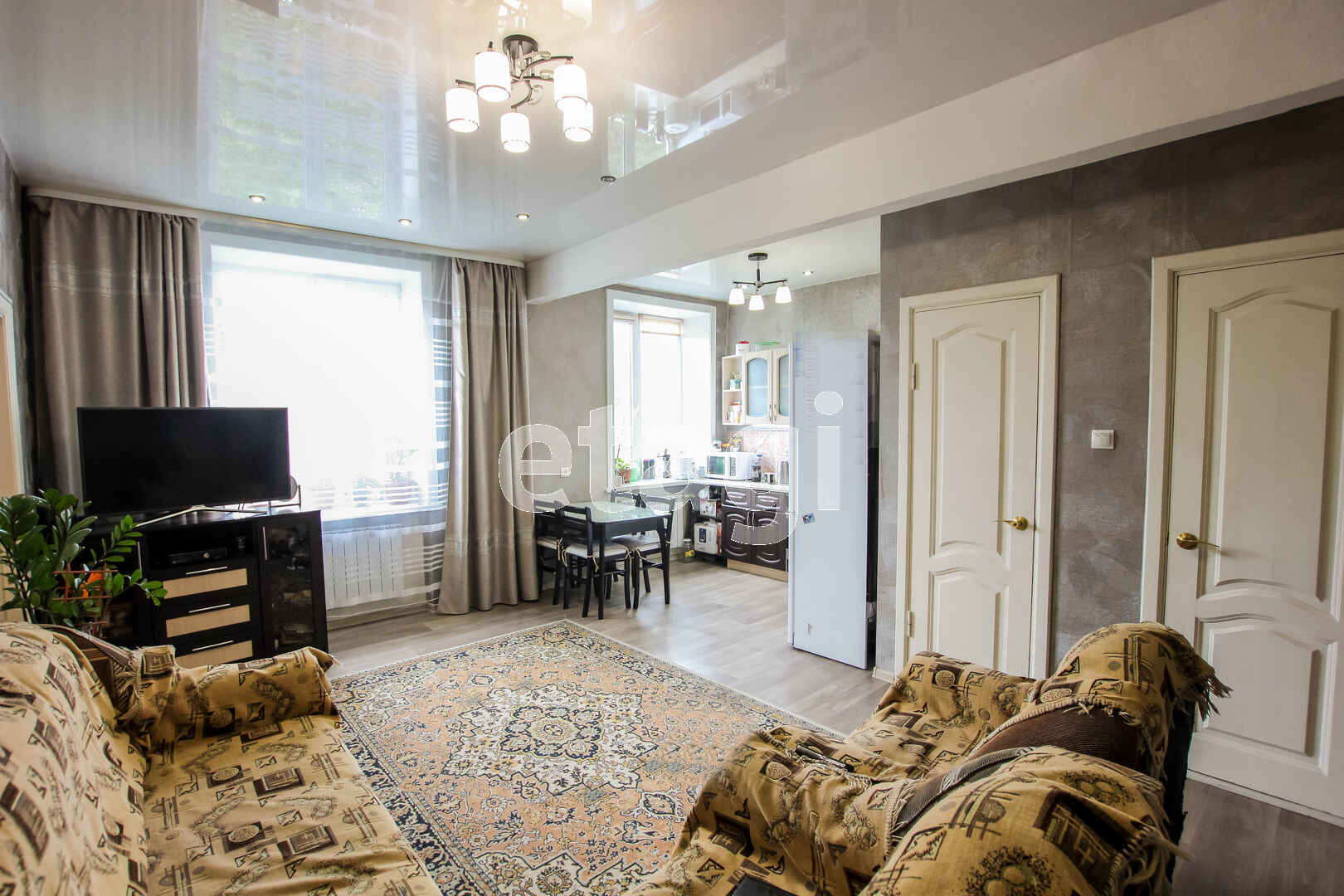 Продажа 3-комнатной квартиры, Улан-Удэ, Республика Бурятия,  Улан-Удэ