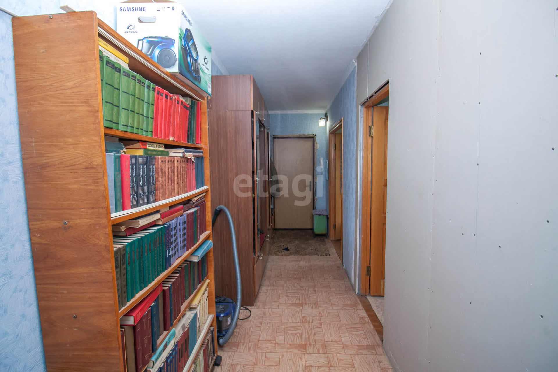 Продажа 3-комнатной квартиры, Южно-Сахалинск, Сахалинская область,  Южно-Сахалинск