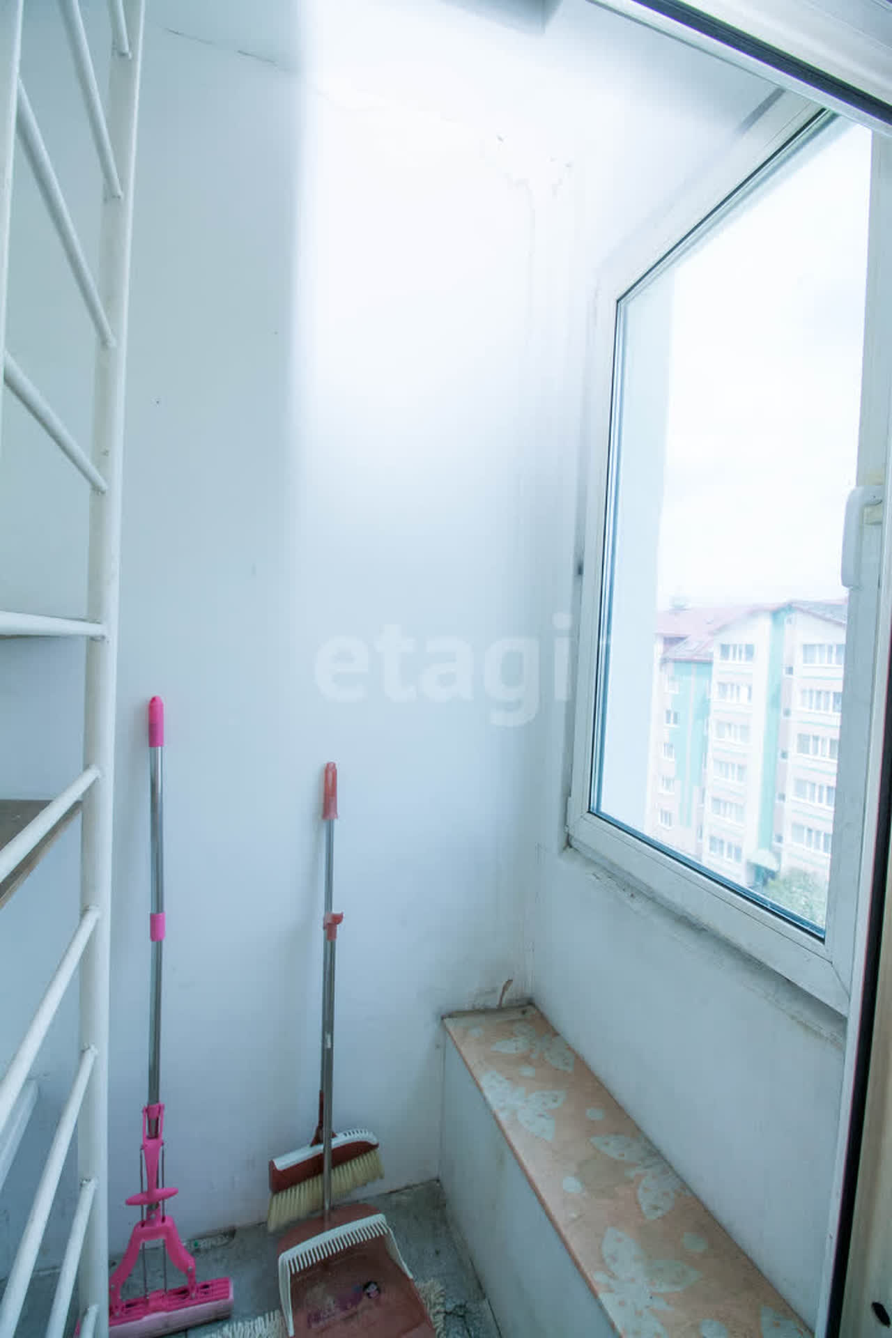 Продажа 2-комнатной квартиры, Южно-Сахалинск, Сахалинская область,  Южно-Сахалинск