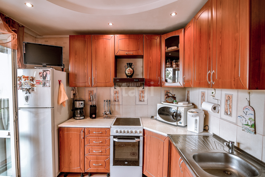 Продажа 3-комнатной квартиры, Южно-Сахалинск, Сахалинская область,  Южно-Сахалинск