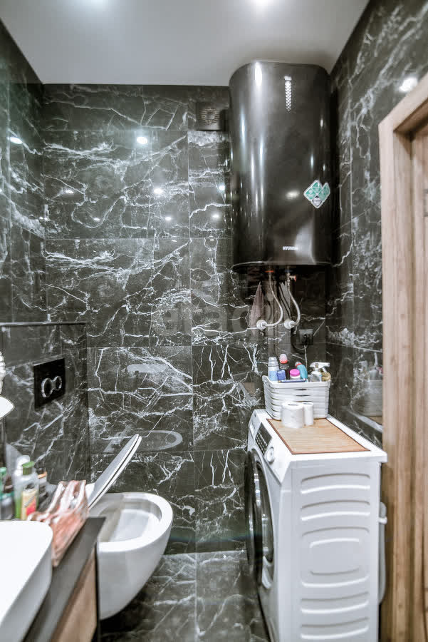 Продажа 2-комнатной квартиры, Южно-Сахалинск, Сахалинская область,  Южно-Сахалинск