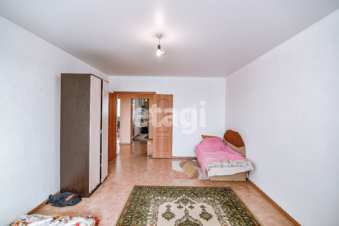 Продажа 3-комнатной квартиры, Южно-Сахалинск, Сахалинская область,  Южно-Сахалинск