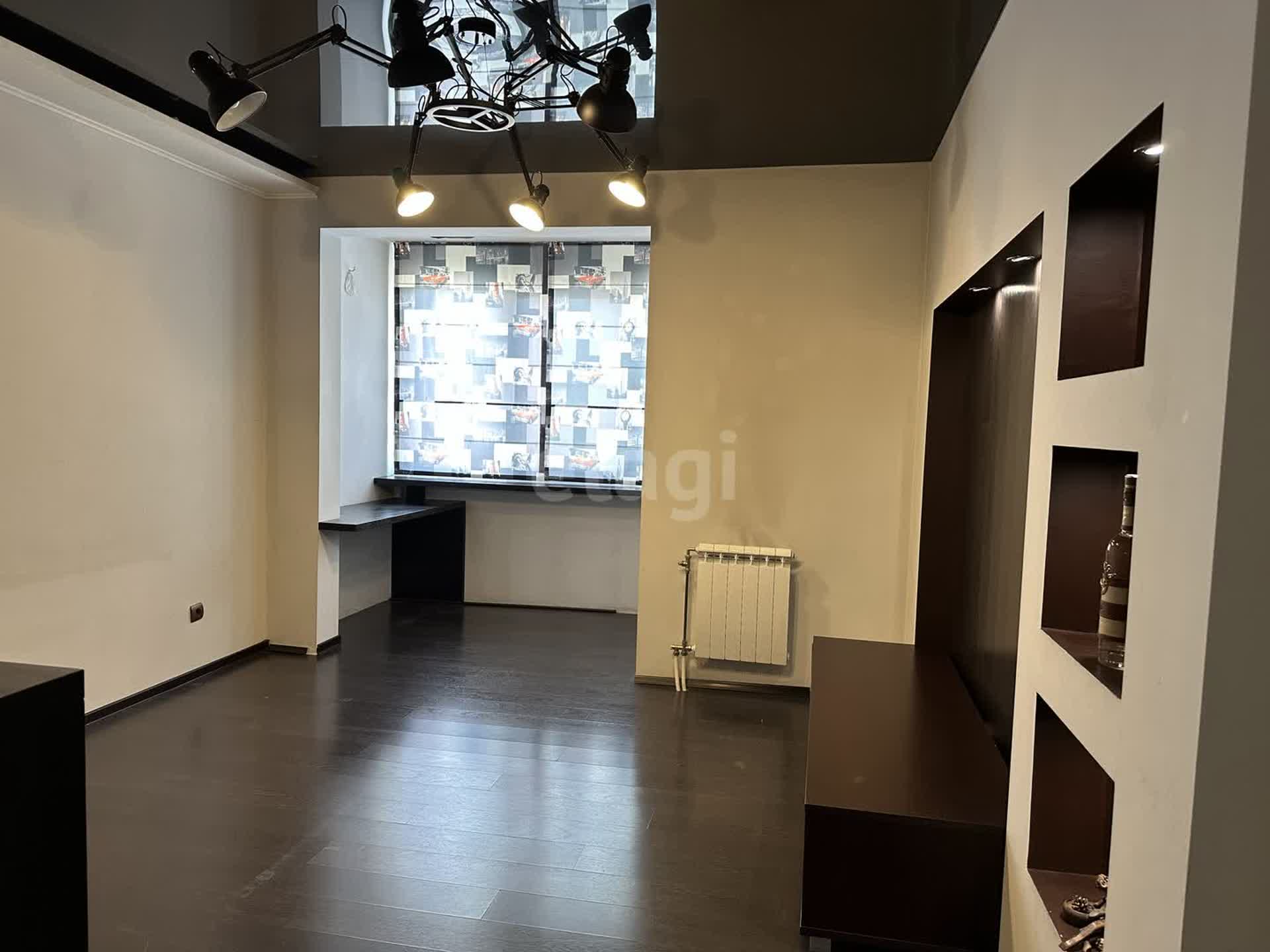 Продажа 2-комнатной квартиры, Южно-Сахалинск, Сахалинская область,  Южно-Сахалинск