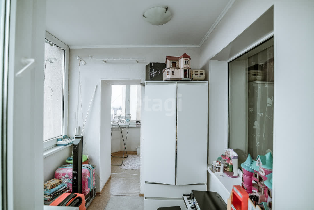 Продажа 3-комнатной квартиры, Южно-Сахалинск, Сахалинская область,  Южно-Сахалинск