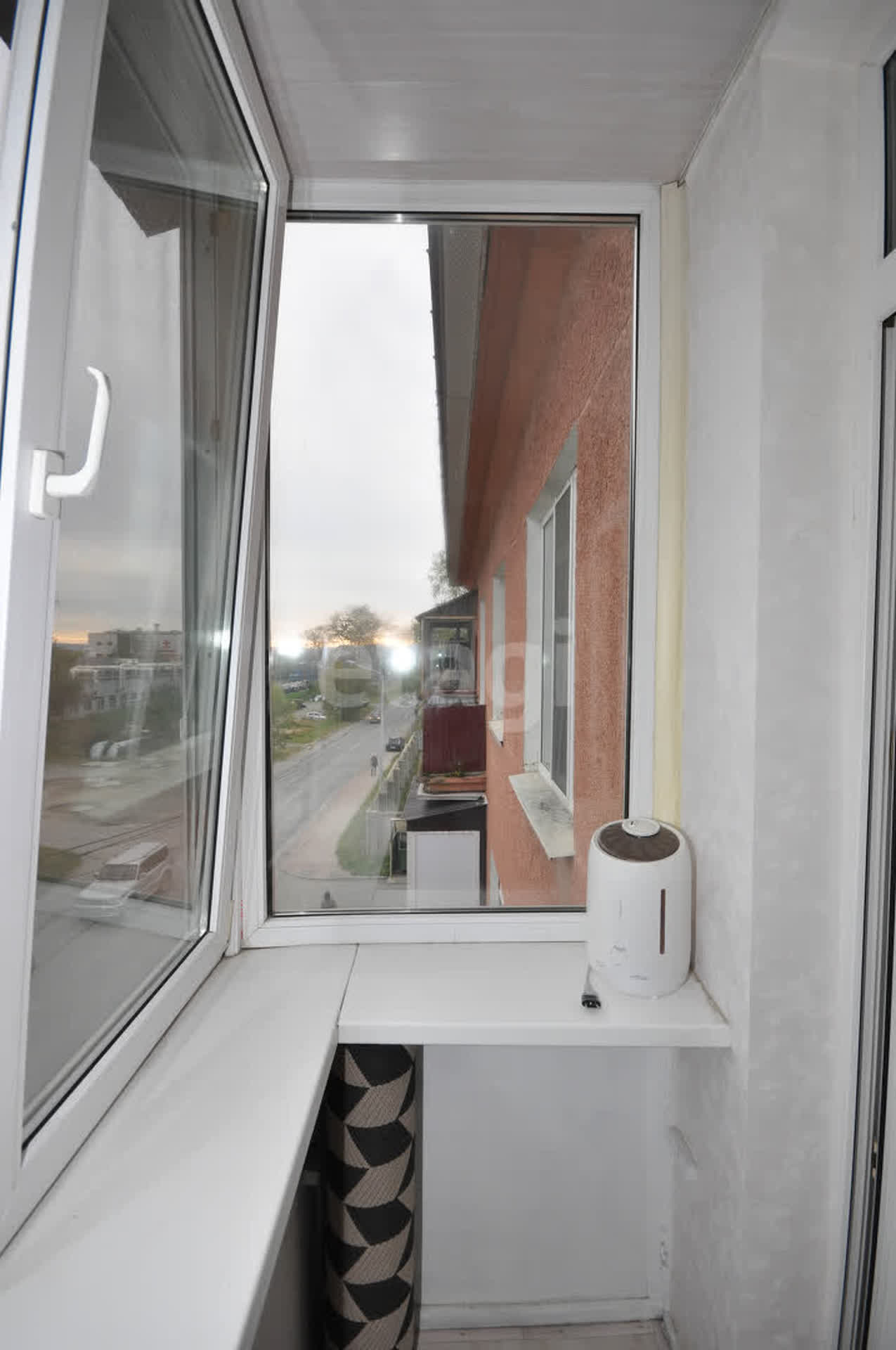 Продажа 3-комнатной квартиры, Южно-Сахалинск, Сахалинская область,  Южно-Сахалинск