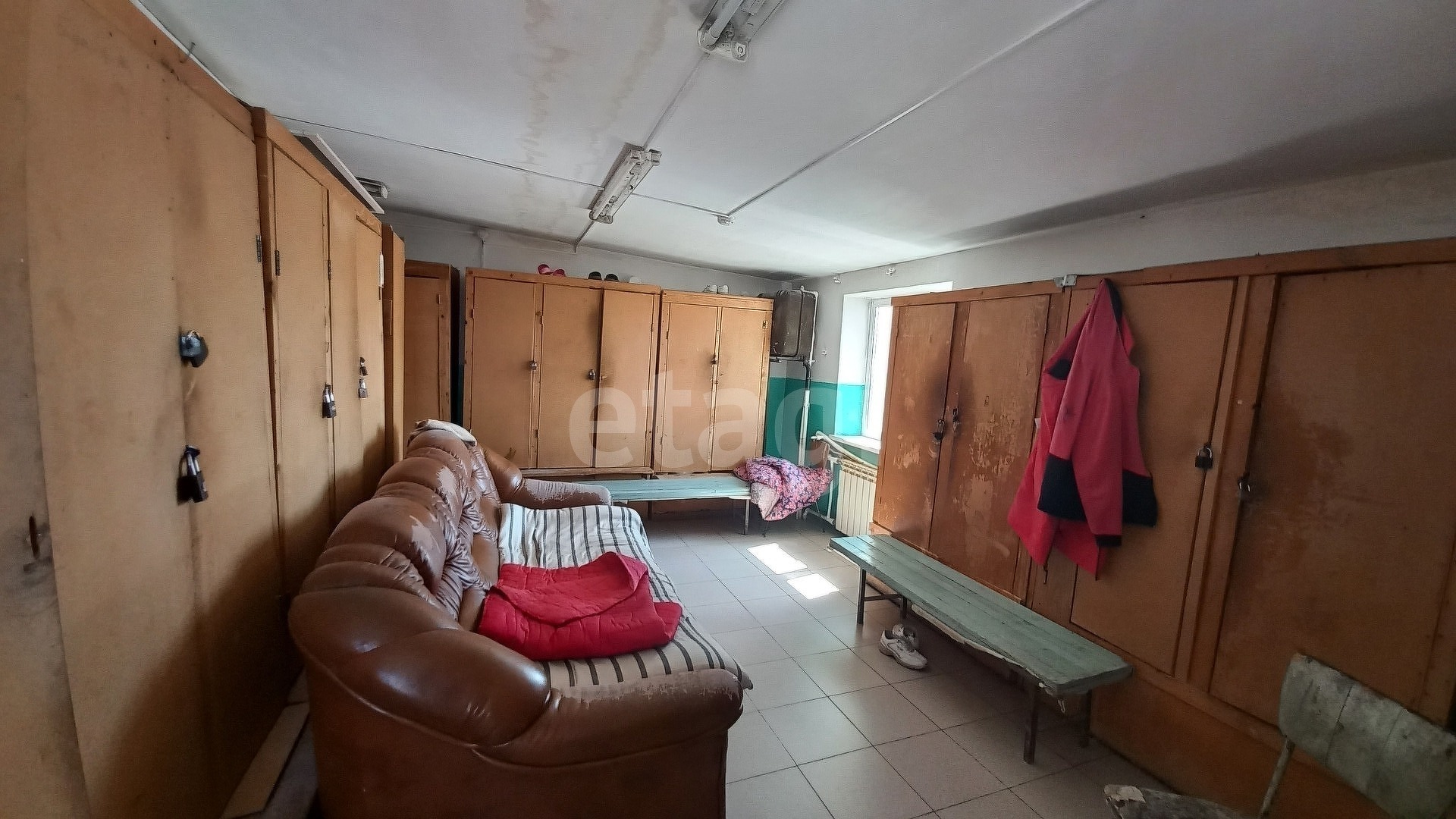 Продажа коммерческой недвижимости, 904м <sup>2</sup>, Улан-Удэ, Бурятия,  Улан-Удэ