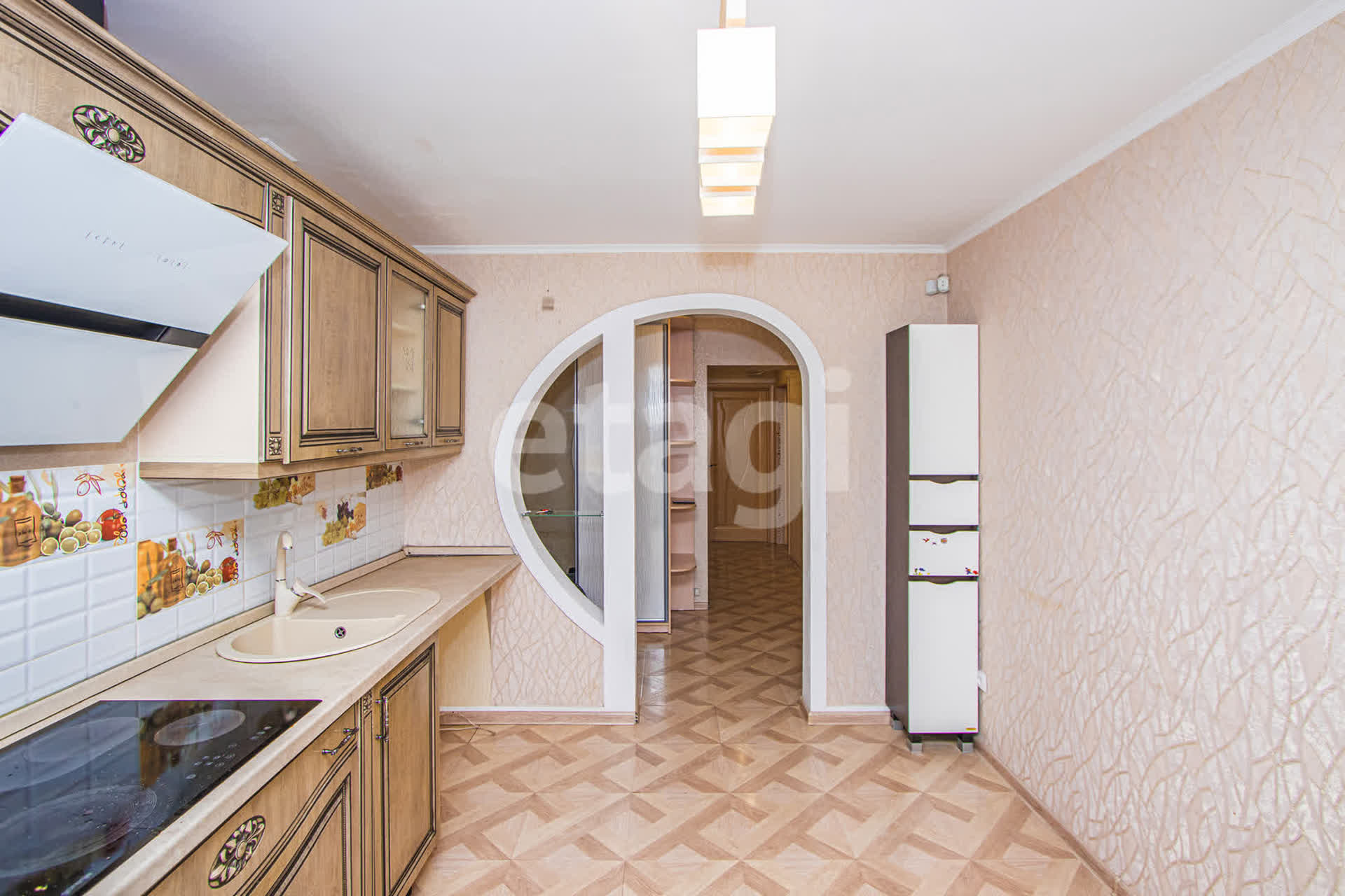 Продажа 3-комнатной квартиры, Улан-Удэ, Республика Бурятия,  Улан-Удэ