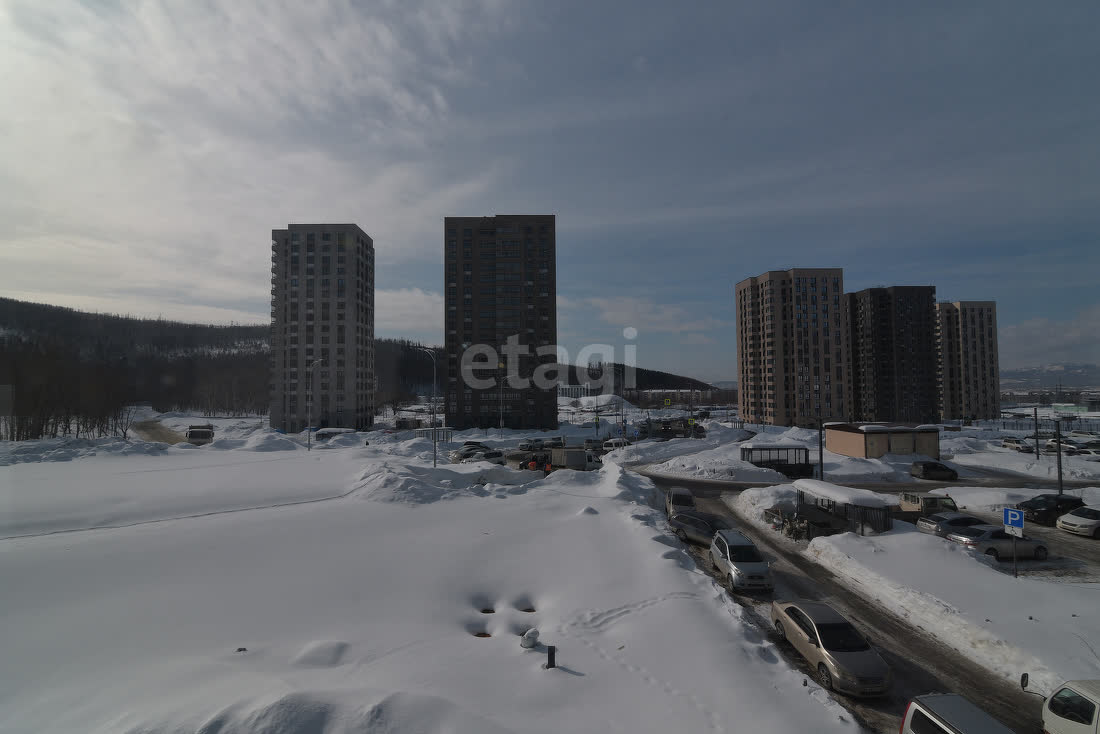 Продажа 2-комнатной квартиры, Южно-Сахалинск, Сахалинская область,  Южно-Сахалинск