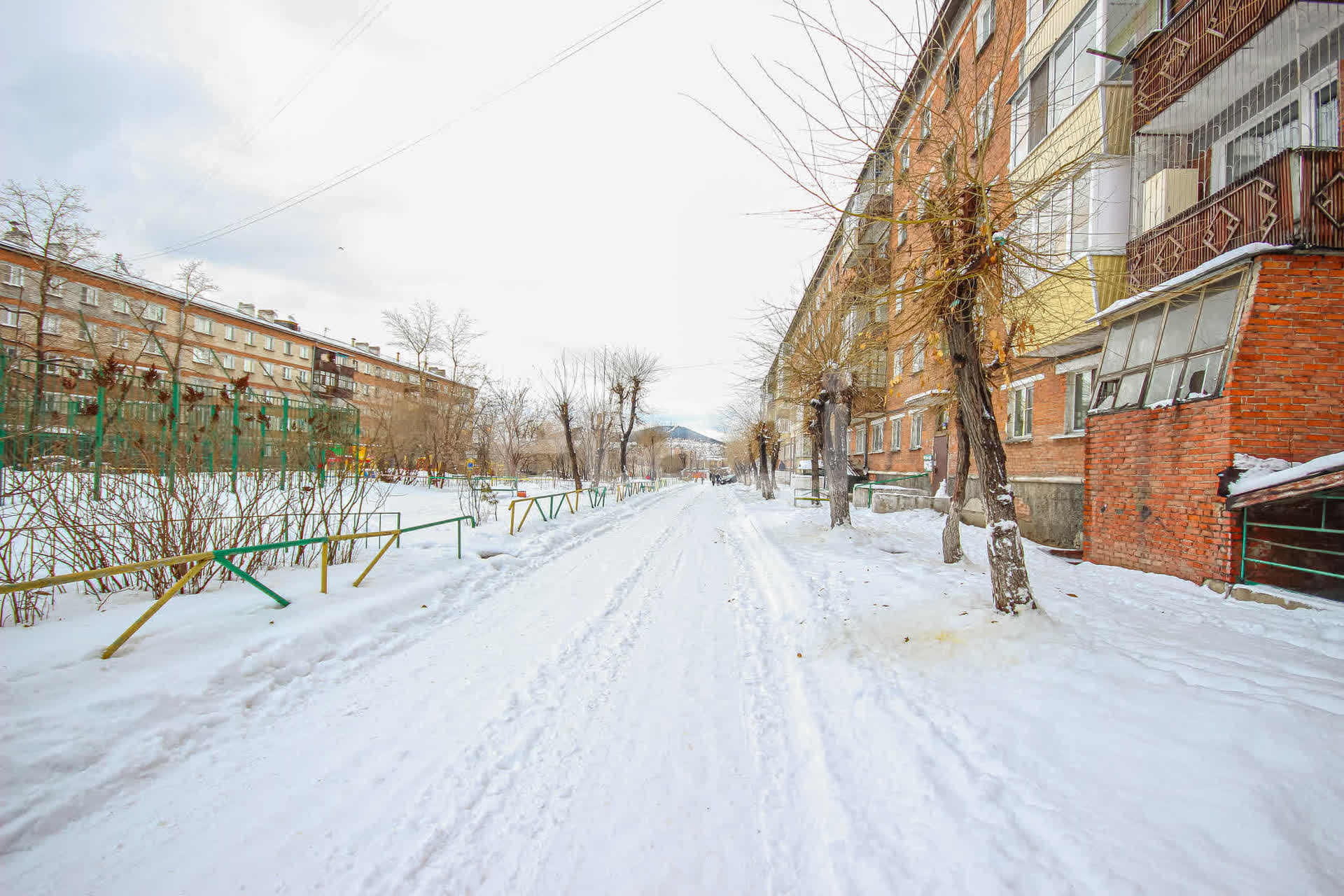 Продажа 3-комнатной квартиры, Улан-Удэ, Республика Бурятия,  Улан-Удэ