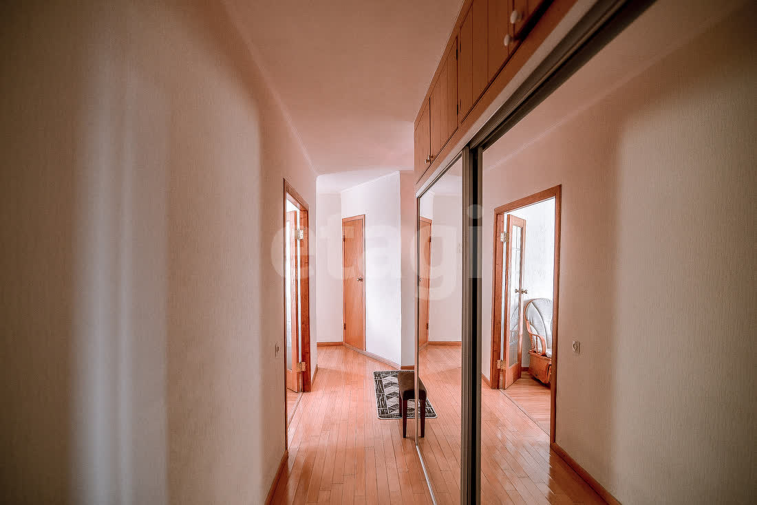 Продажа 2-комнатной квартиры, Южно-Сахалинск, Сахалинская область,  Южно-Сахалинск