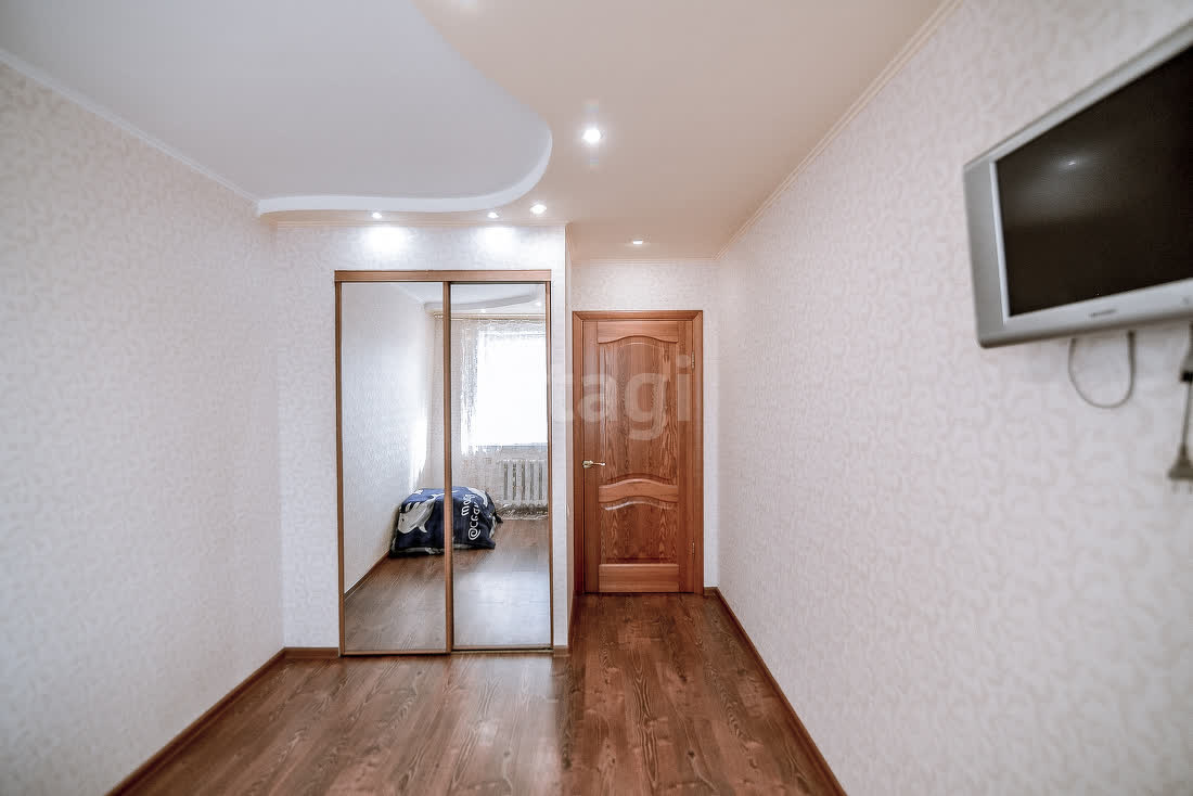 Продажа 2-комнатной квартиры, Южно-Сахалинск, Сахалинская область,  Южно-Сахалинск