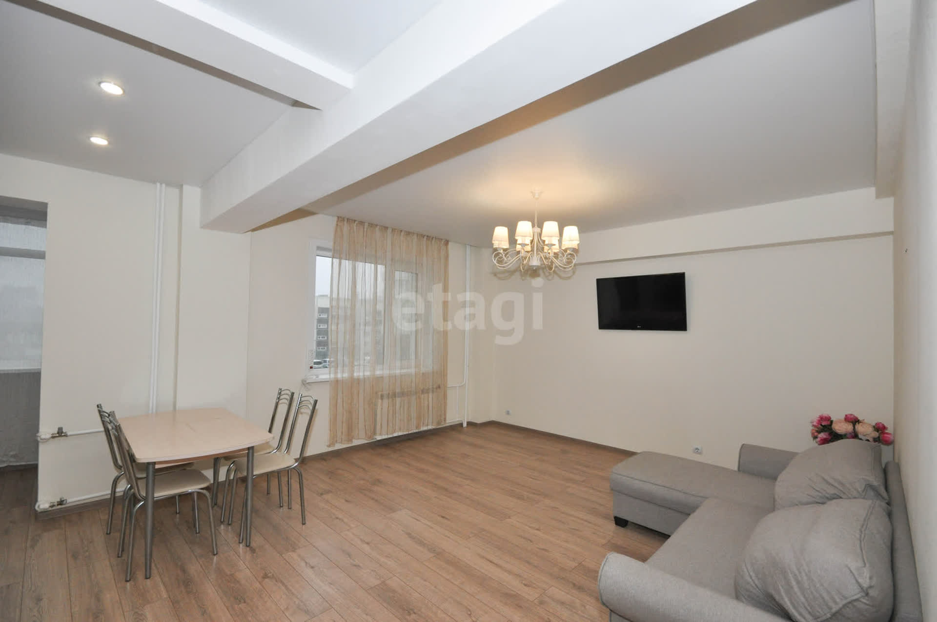 Продажа 2-комнатной квартиры, Южно-Сахалинск, Сахалинская область,  Южно-Сахалинск