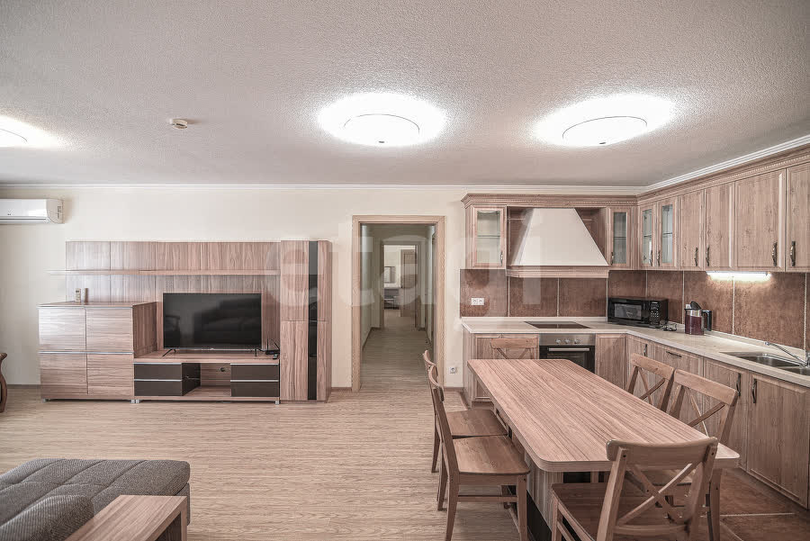 Аренда 2-комнатной квартиры, Южно-Сахалинск, Сахалинская область,  Южно-Сахалинск