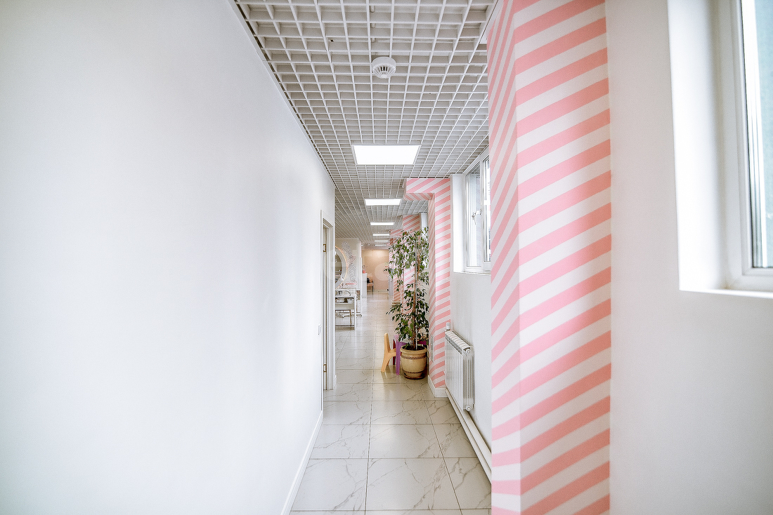 Продажа коммерческой недвижимости, 118м <sup>2</sup>, Южно-Сахалинск, Сахалинская область,  Южно-Сахалинск