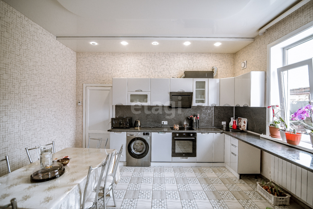 Продажа дома, 227м <sup>2</sup>, 5 сот., Южно-Сахалинск, Сахалинская область,  