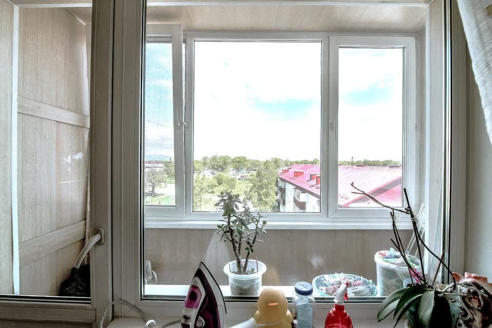 Продажа 2-комнатной квартиры, Южно-Сахалинск, Сахалинская область,  Южно-Сахалинск