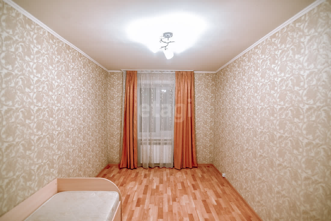 Продажа 2-комнатной квартиры, Южно-Сахалинск, Сахалинская область,  Южно-Сахалинск