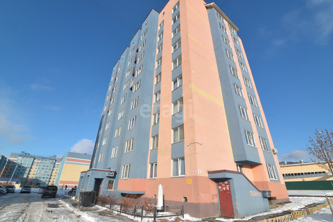 Продажа 2-комнатной квартиры, Южно-Сахалинск, Сахалинская область,  Южно-Сахалинск