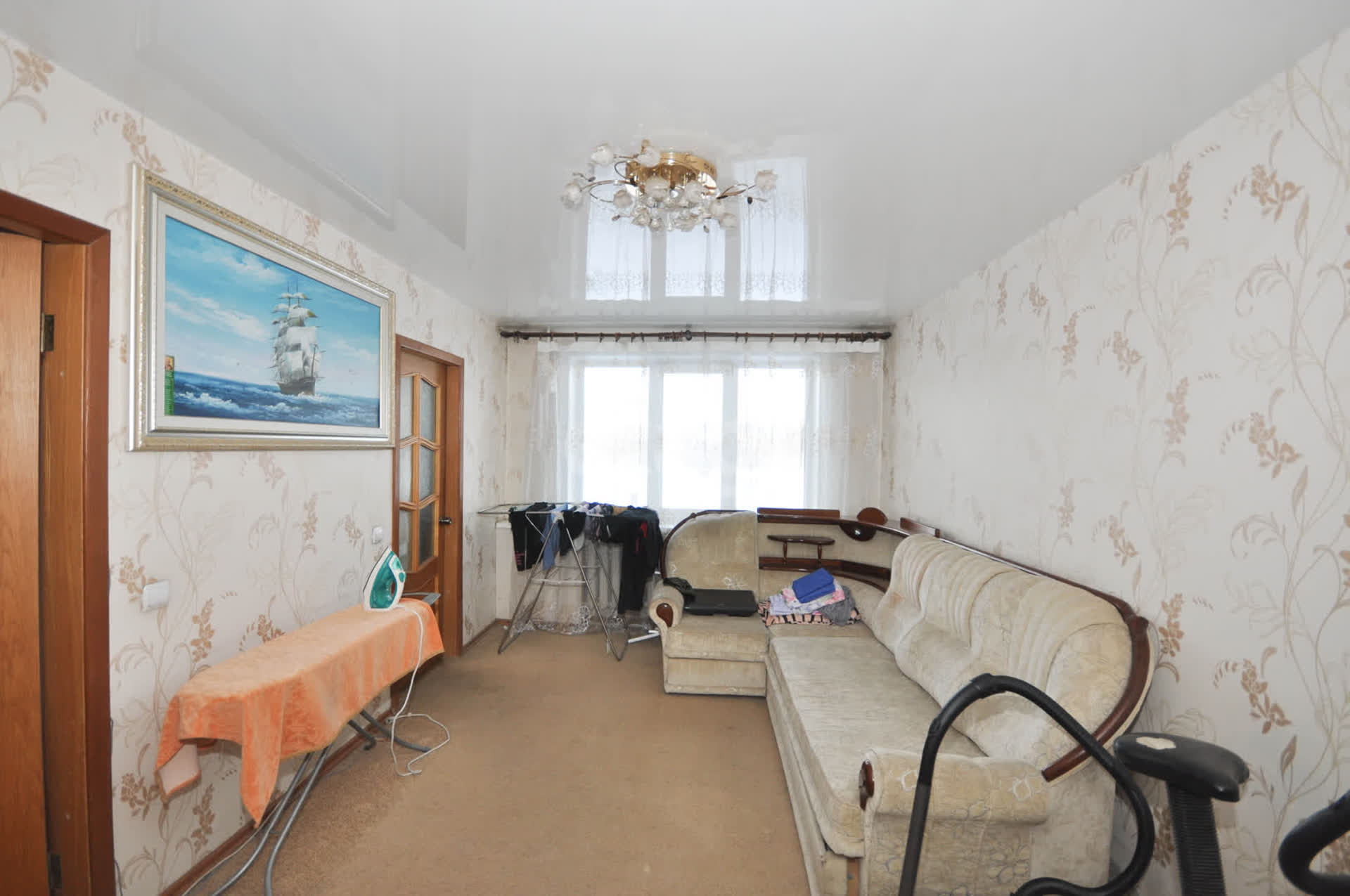 Продажа 4-комнатной квартиры, Южно-Сахалинск, Сахалинская область,  Южно-Сахалинск