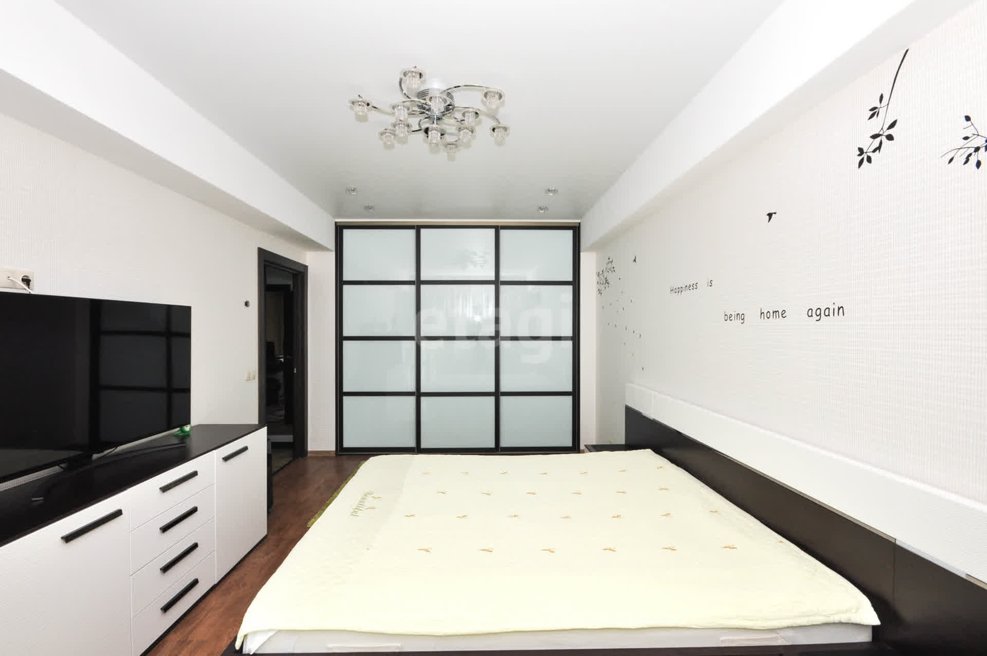 Продажа 2-комнатной квартиры, Южно-Сахалинск, Сахалинская область,  Южно-Сахалинск