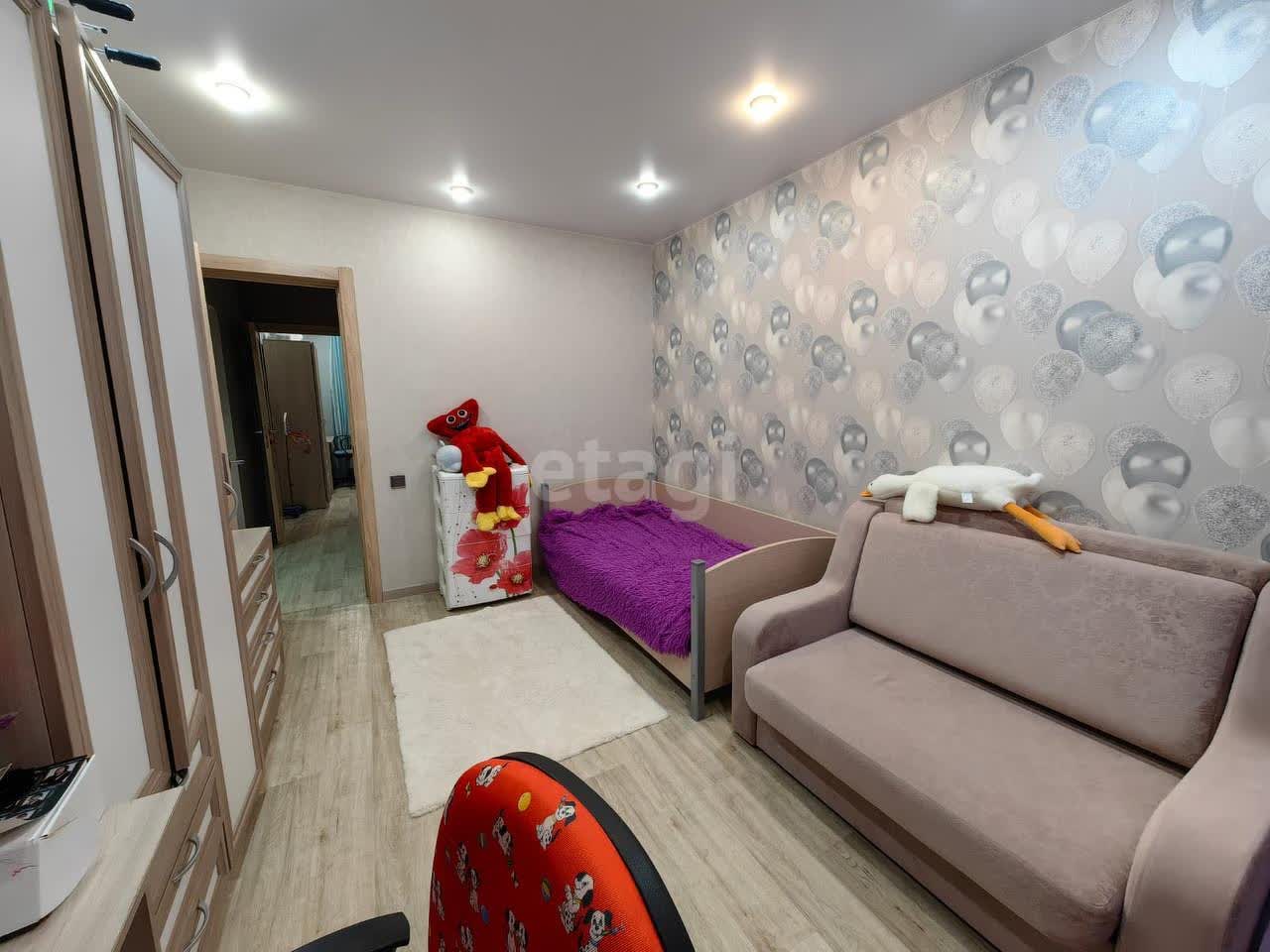 Продажа 3-комнатной квартиры, Южно-Сахалинск, Сахалинская область,  Южно-Сахалинск