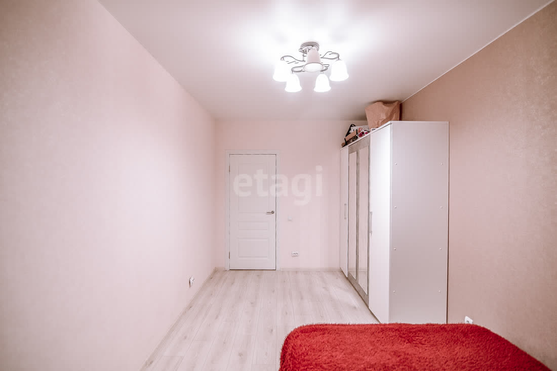 Продажа 2-комнатной квартиры, Южно-Сахалинск, Сахалинская область,  Южно-Сахалинск