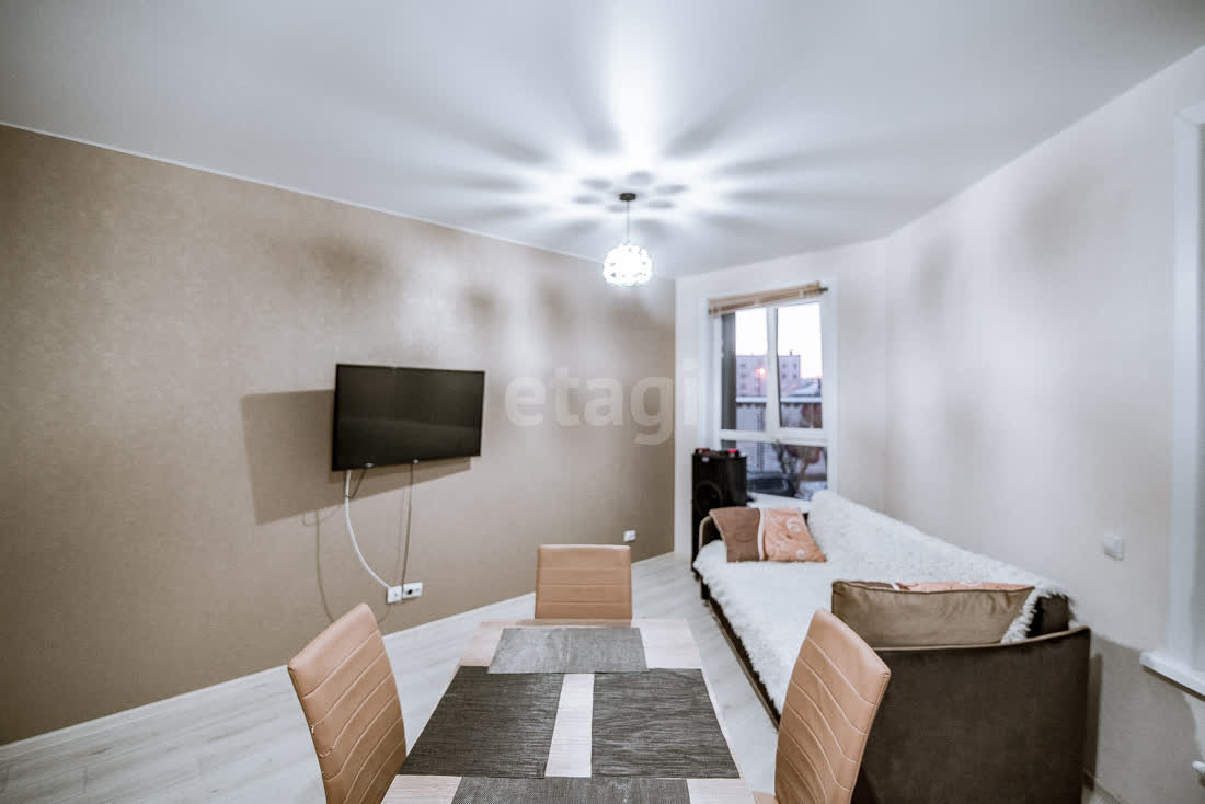 Продажа 2-комнатной квартиры, Южно-Сахалинск, Сахалинская область,  Южно-Сахалинск