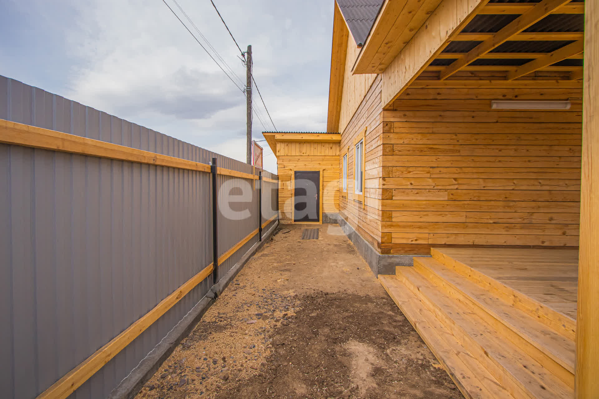 Продажа дома, 136м <sup>2</sup>, 11 сот., Улан-Удэ, Республика Бурятия,  Тарбагатайский