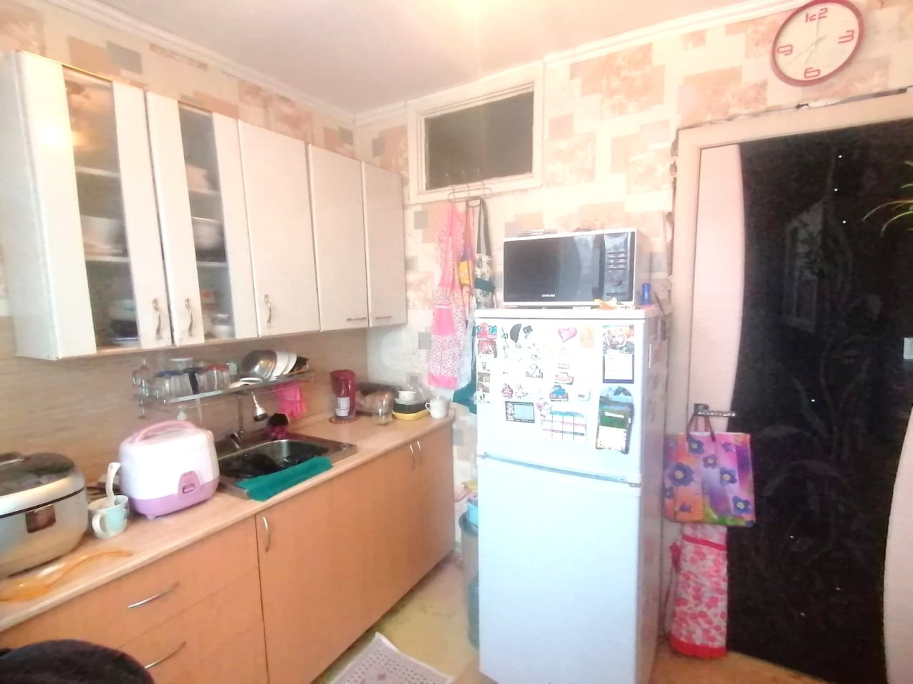 Продажа 2-комнатной квартиры, Южно-Сахалинск, Сахалинская область,  Южно-Сахалинск