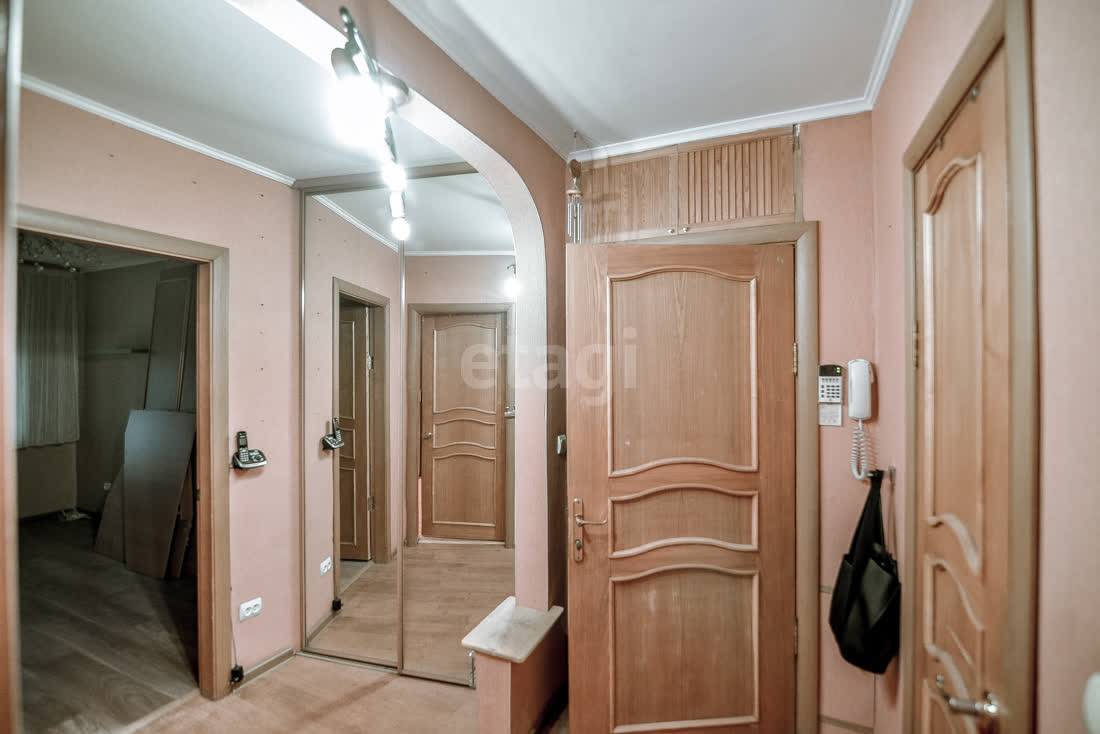 Продажа 3-комнатной квартиры, Южно-Сахалинск, Сахалинская область,  Южно-Сахалинск