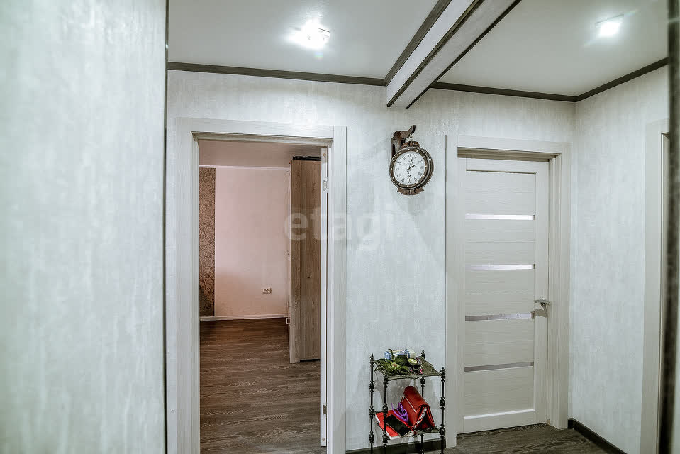 Продажа 3-комнатной квартиры, Южно-Сахалинск, Сахалинская область,  Южно-Сахалинск