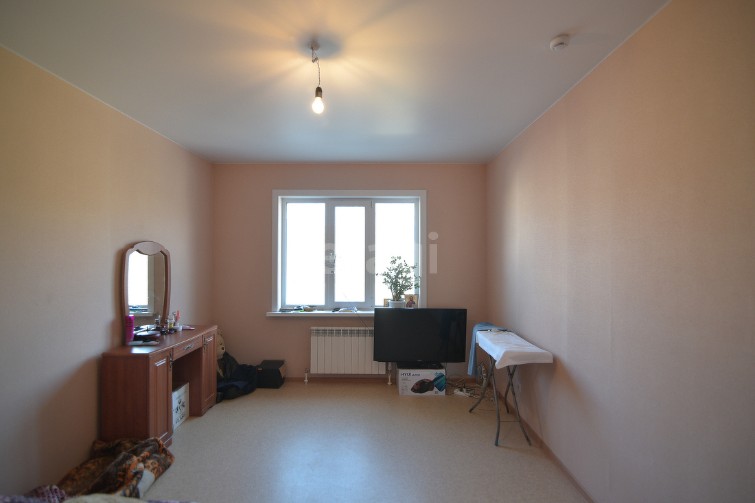 Продажа 3-комнатной квартиры, Южно-Сахалинск, Сахалинская область,  Южно-Сахалинск