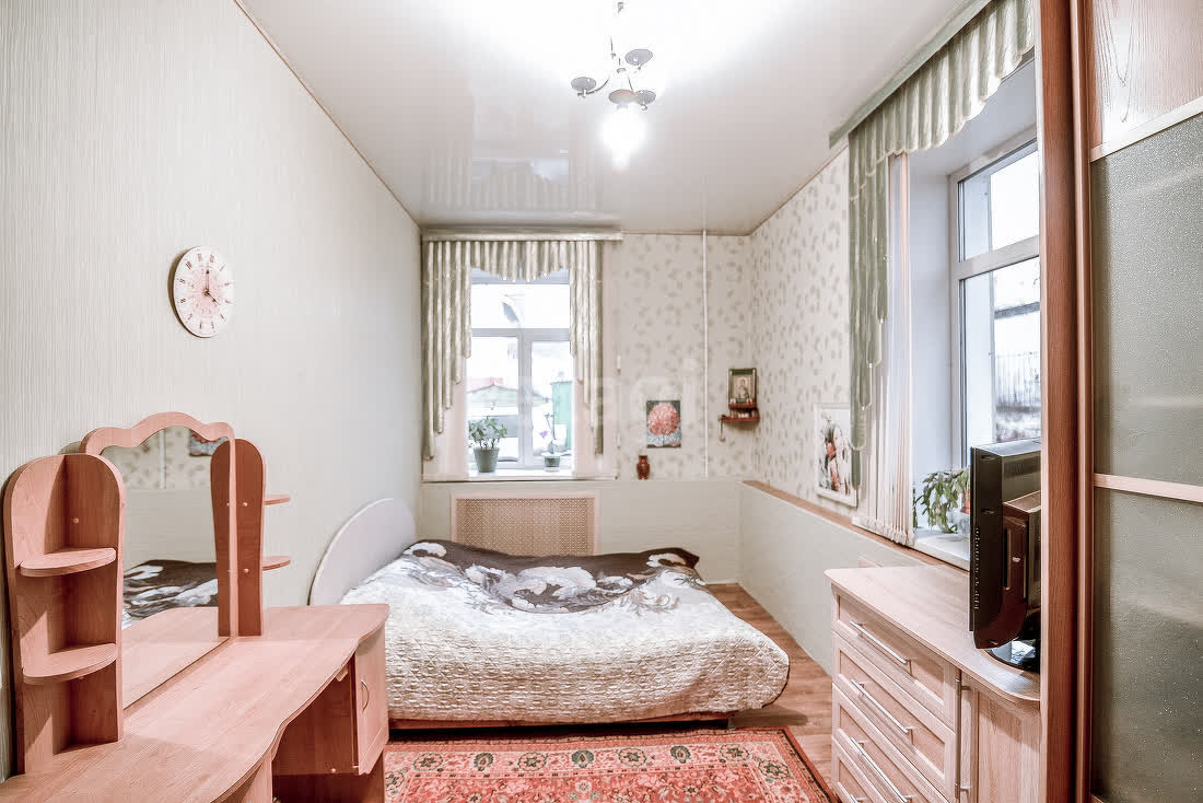 Продажа 3-комнатной квартиры, Южно-Сахалинск, Сахалинская область,  Южно-Сахалинск