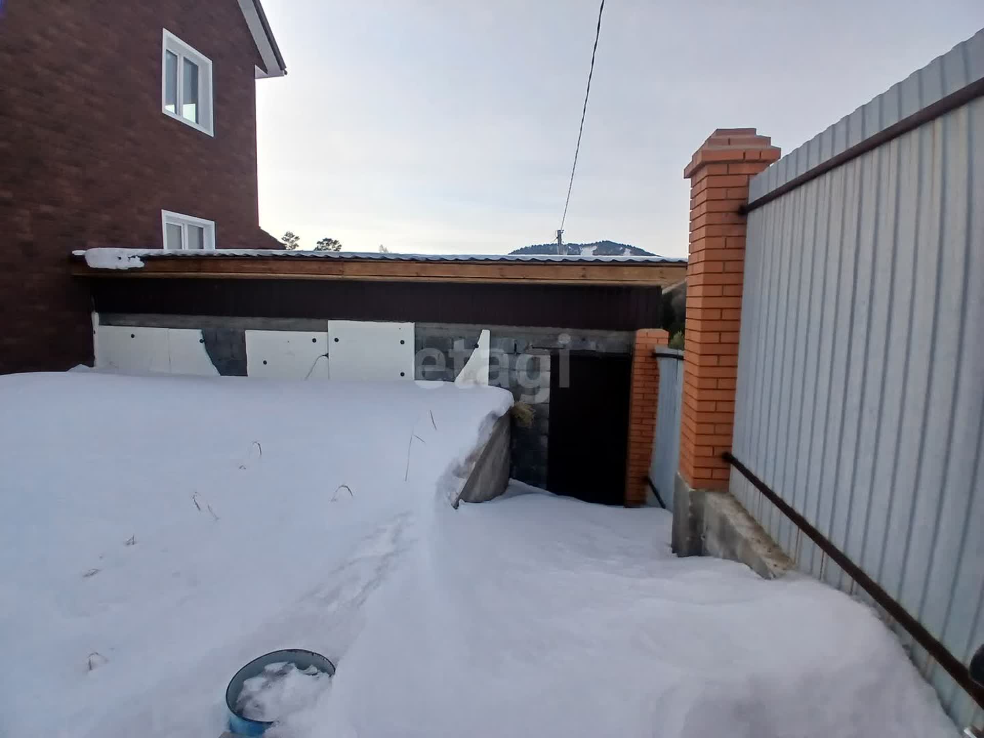 Продажа дома, 187м <sup>2</sup>, 8 сот., Улан-Удэ, Республика Бурятия,  Железнодорожный