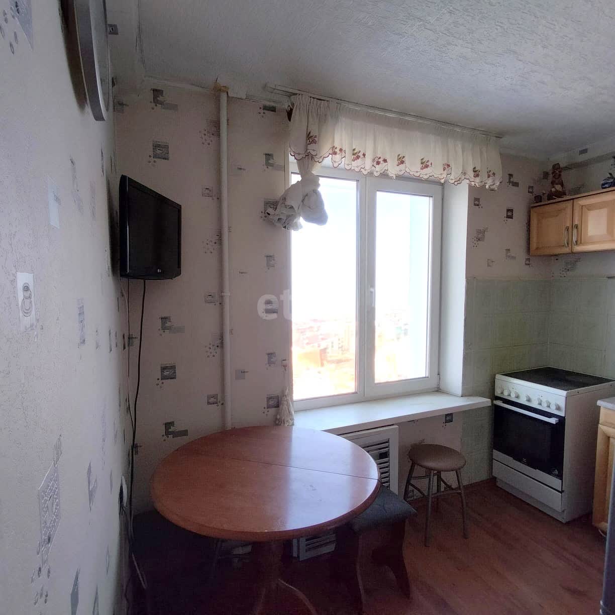 Продажа 2-комнатной квартиры, Южно-Сахалинск, Сахалинская область,  Южно-Сахалинск