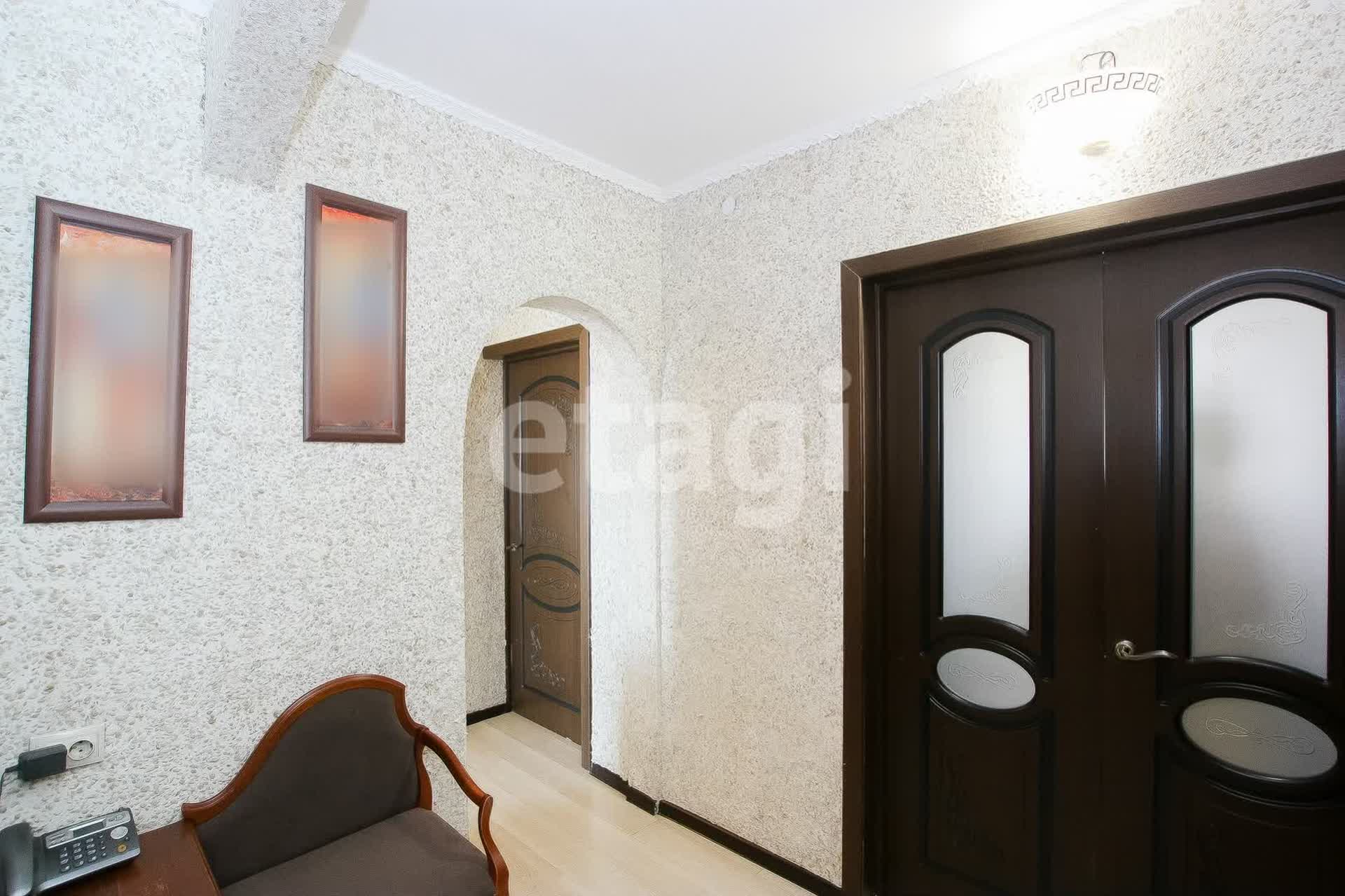 Продажа 3-комнатной квартиры, Улан-Удэ, Республика Бурятия,  Улан-Удэ