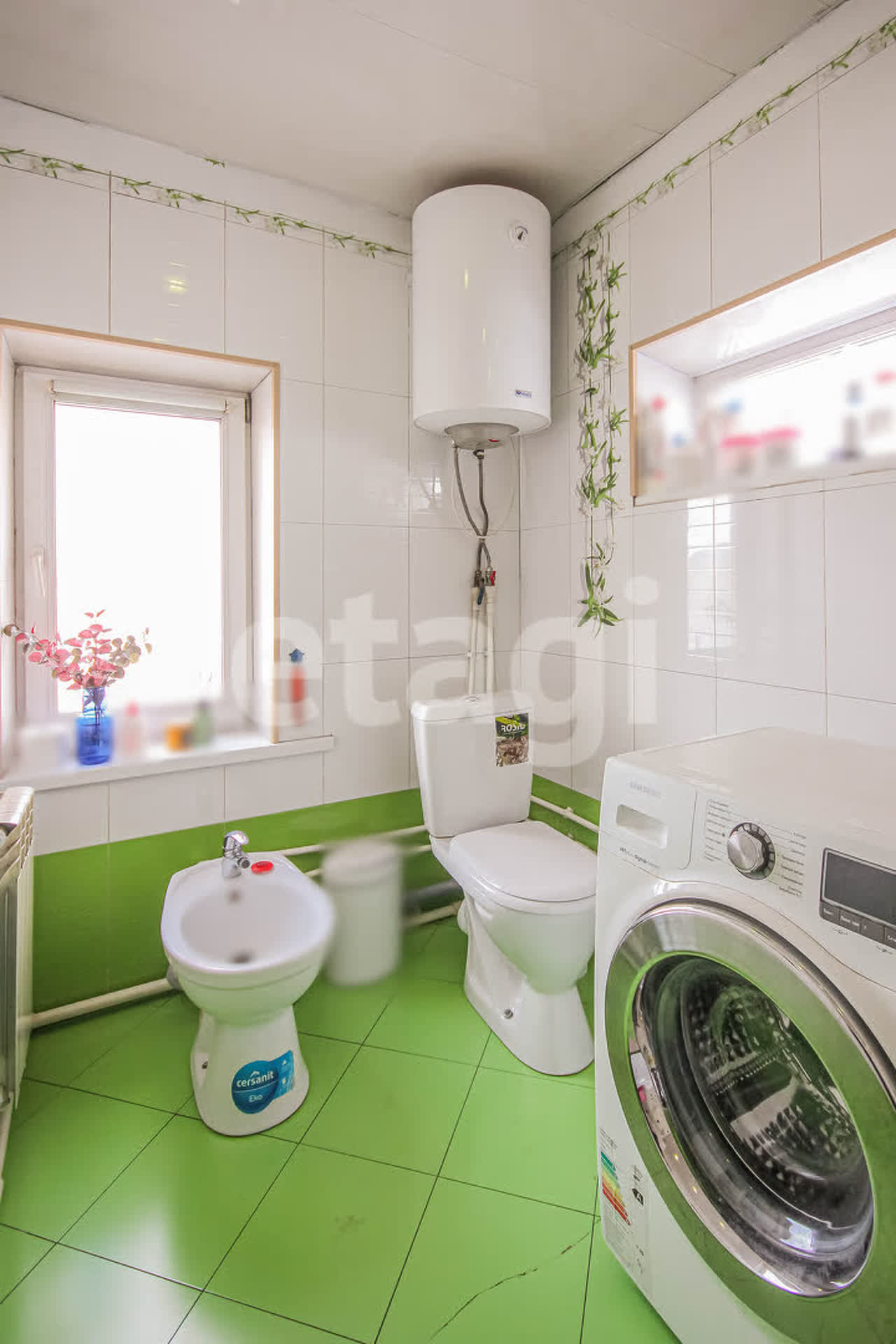 Продажа дома, 200м <sup>2</sup>, 9 сот., Улан-Удэ, Республика Бурятия,  Иволгинский