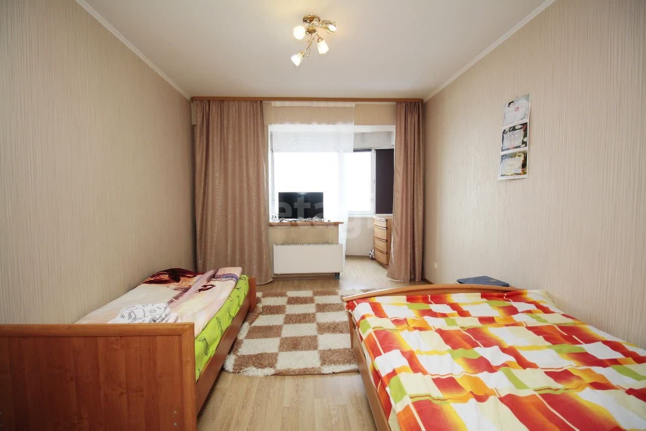 Продажа 2-комнатной квартиры, Южно-Сахалинск, Сахалинская область,  Южно-Сахалинск