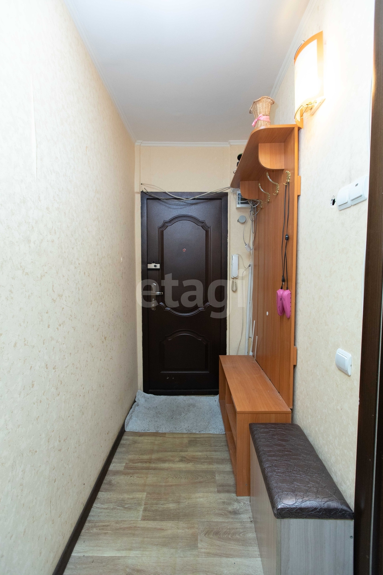 Продажа 2-комнатной квартиры, Южно-Сахалинск, Сахалинская область,  Южно-Сахалинск