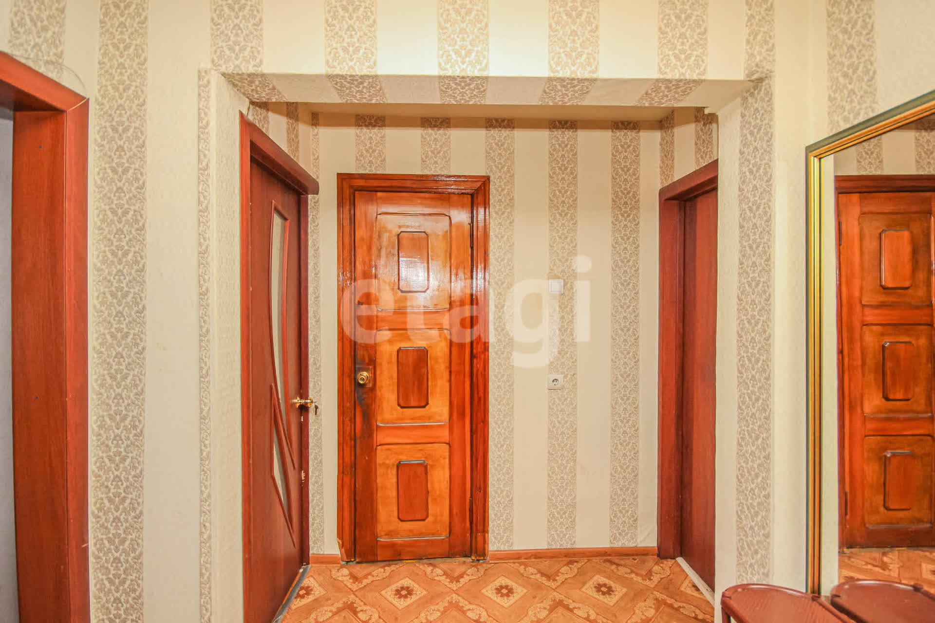 Продажа 3-комнатной квартиры, Улан-Удэ, Республика Бурятия,  Улан-Удэ