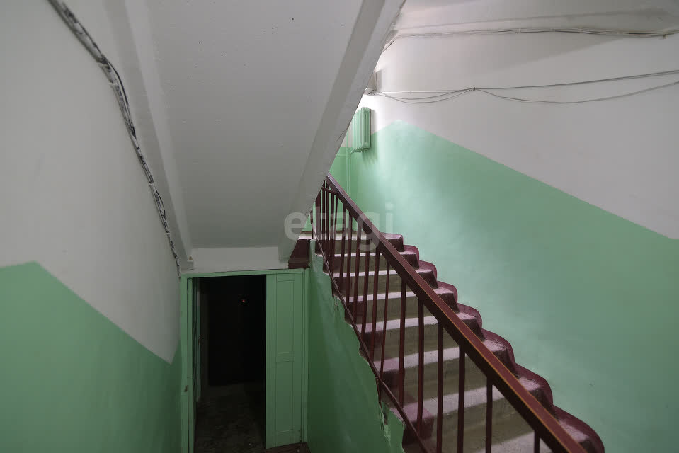 Продажа 2-комнатной квартиры, Южно-Сахалинск, Сахалинская область,  Южно-Сахалинск