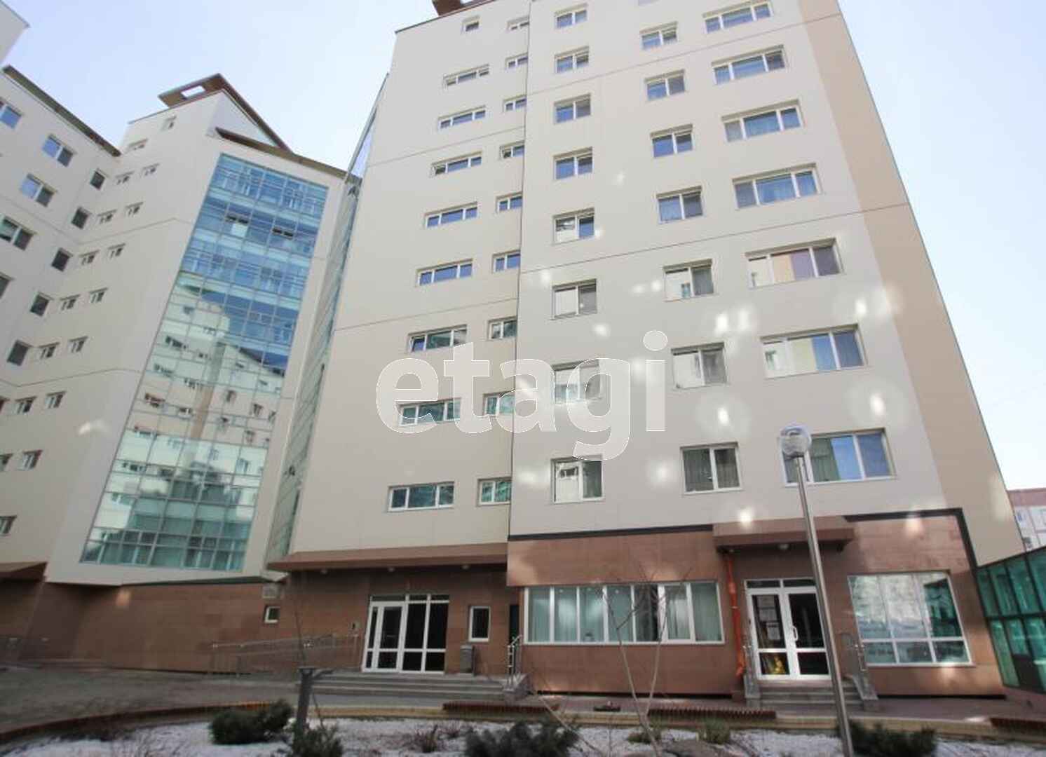 Продажа 4-комнатной квартиры, Южно-Сахалинск, Сахалинская область,  Южно-Сахалинск