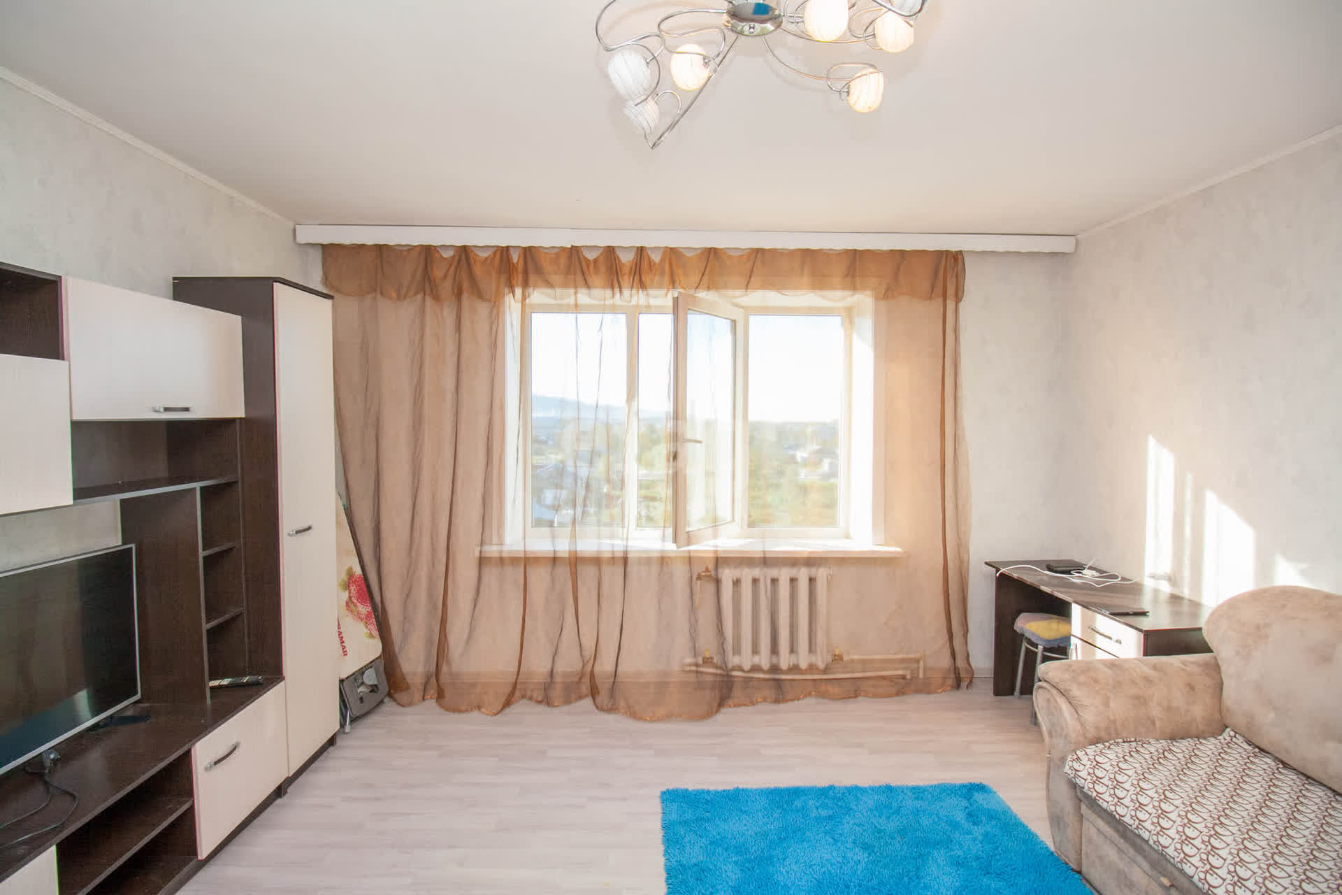 Продажа 2-комнатной квартиры, Южно-Сахалинск, Сахалинская область,  Южно-Сахалинск