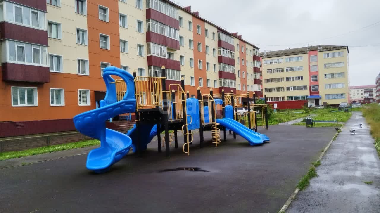 Продажа 4-комнатной квартиры, Южно-Сахалинск, Сахалинская область,  Южно-Сахалинск