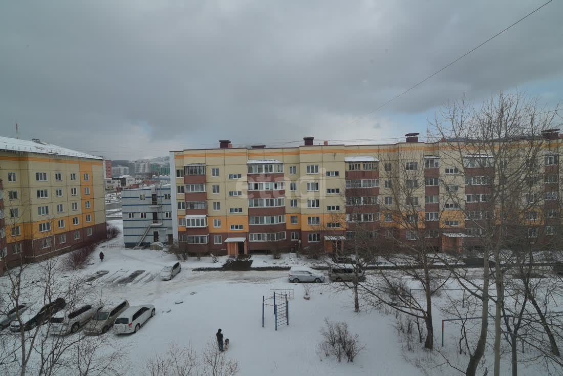 Продажа 3-комнатной квартиры, Южно-Сахалинск, Сахалинская область,  Южно-Сахалинск