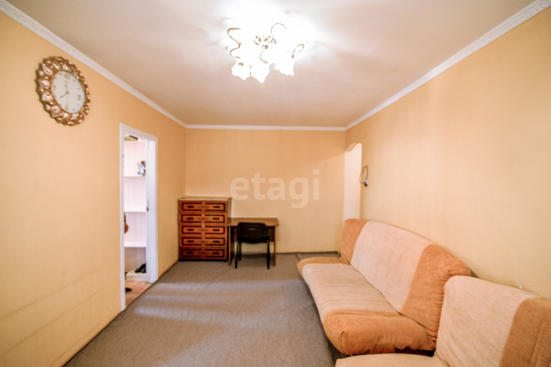 Продажа 4-комнатной квартиры, Южно-Сахалинск, Сахалинская область,  Южно-Сахалинск