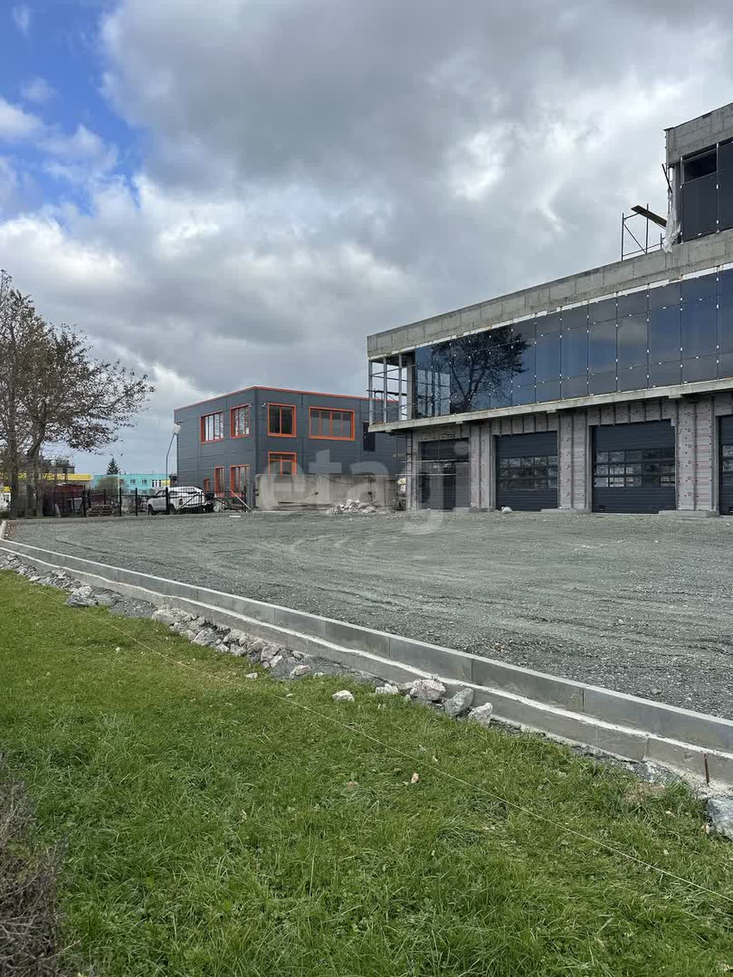 Аренда коммерческой недвижимости, 240м <sup>2</sup>, Южно-Сахалинск, Сахалинская область,  Южно-Сахалинск