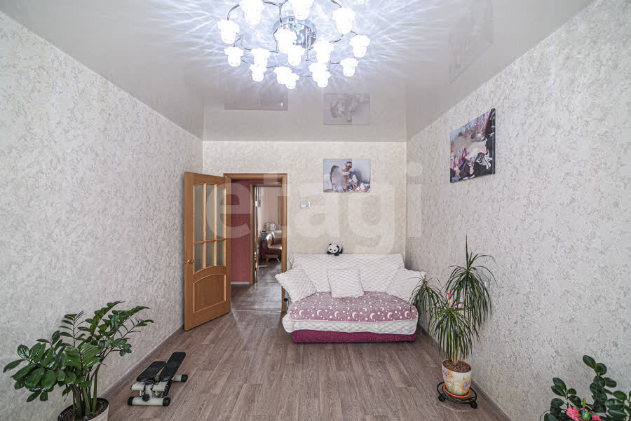 Продажа 3-комнатной квартиры, Южно-Сахалинск, Сахалинская область,  Южно-Сахалинск